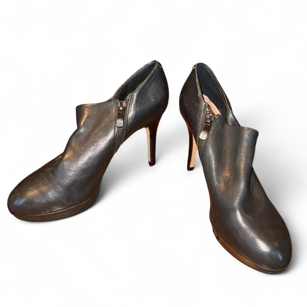 Vince Camuto Black Heeled Boots